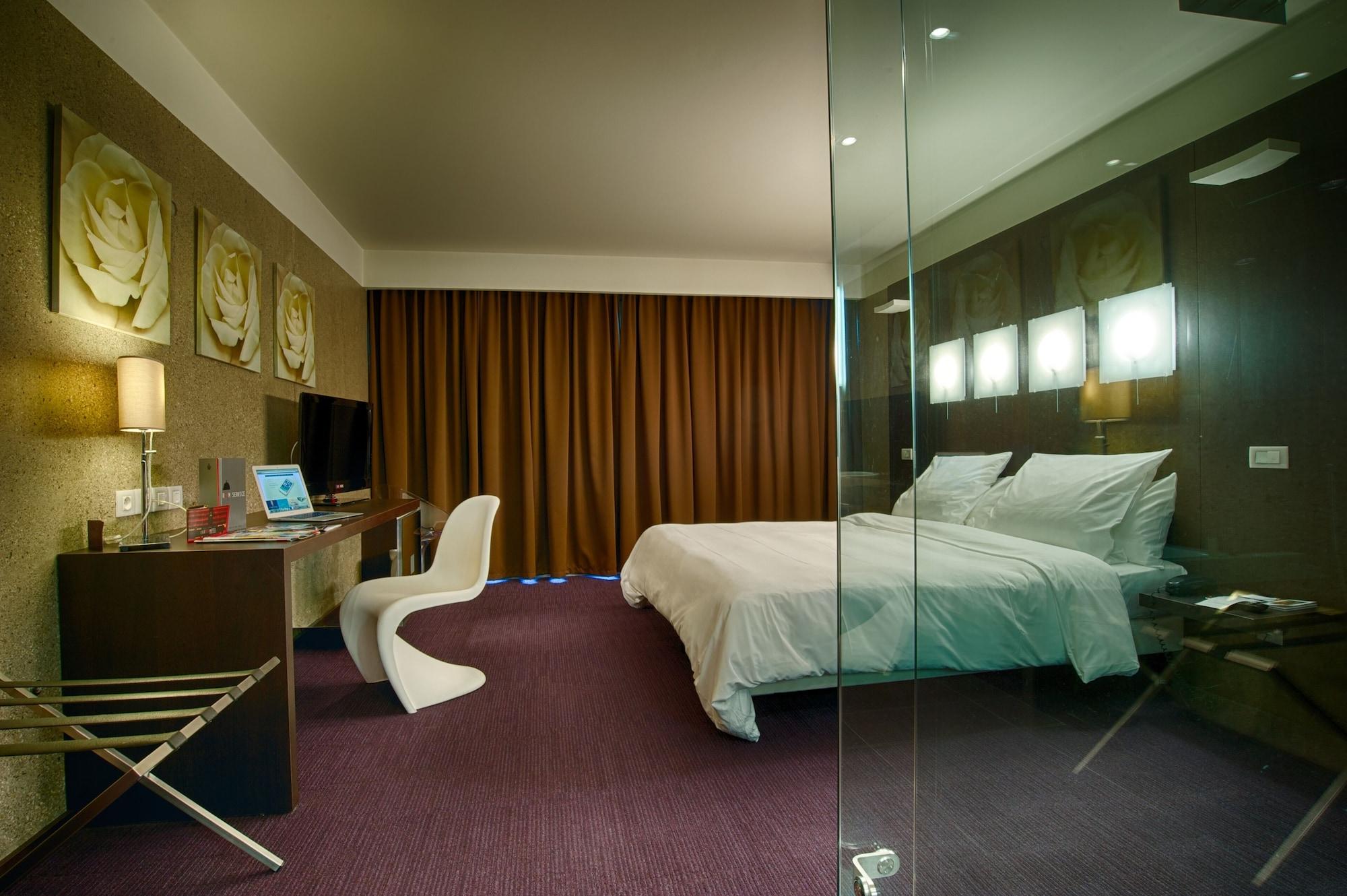 Le Rex Hotel Tarbes Eksteriør billede