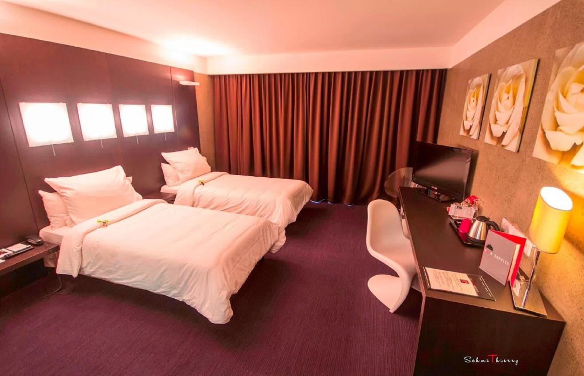 Le Rex Hotel Tarbes Eksteriør billede