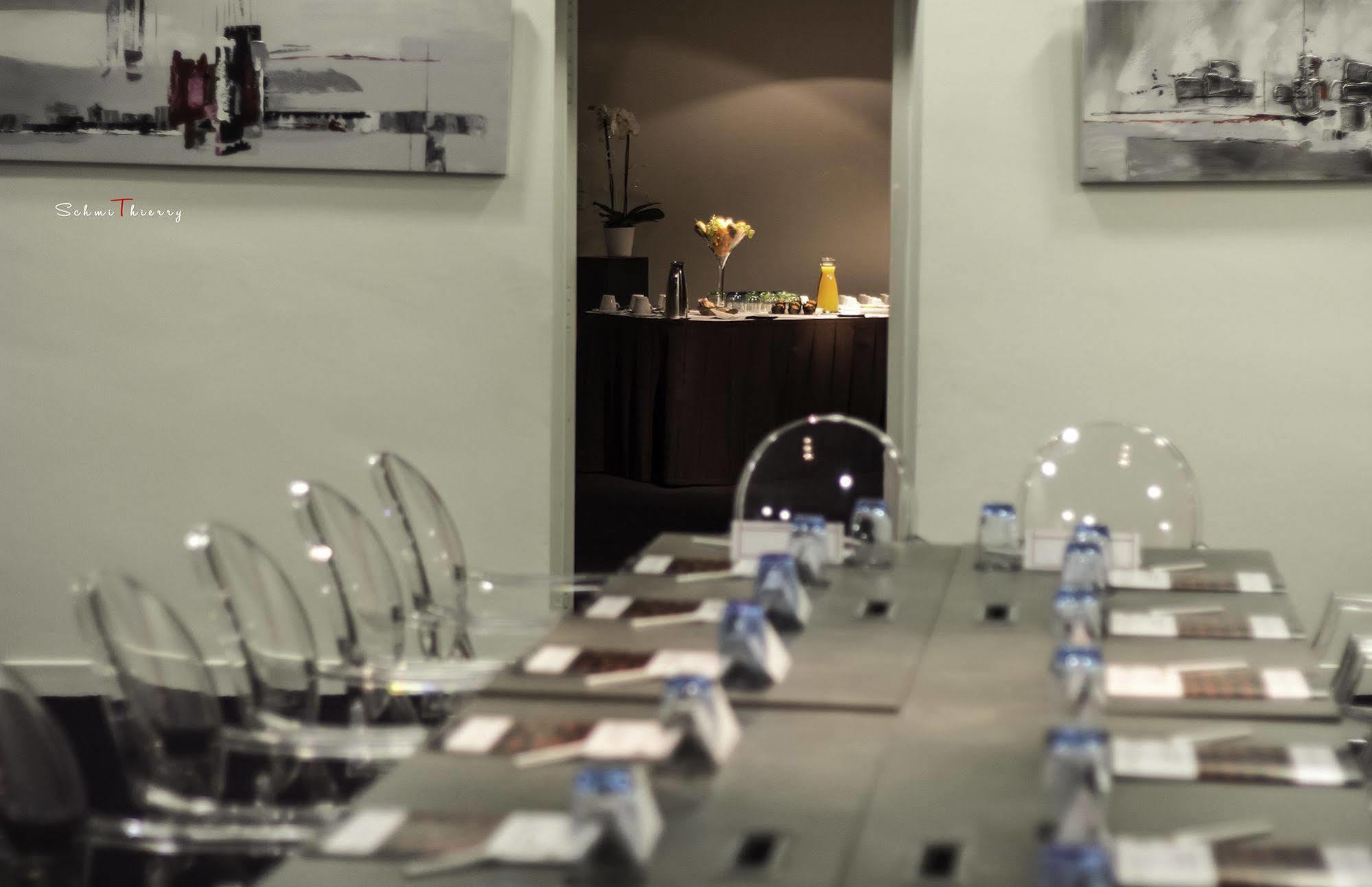 Le Rex Hotel Tarbes Eksteriør billede