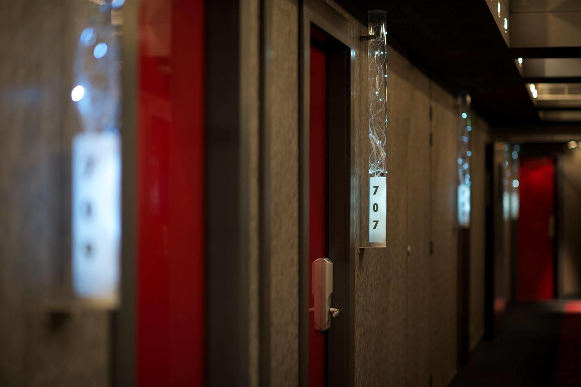 Le Rex Hotel Tarbes Eksteriør billede
