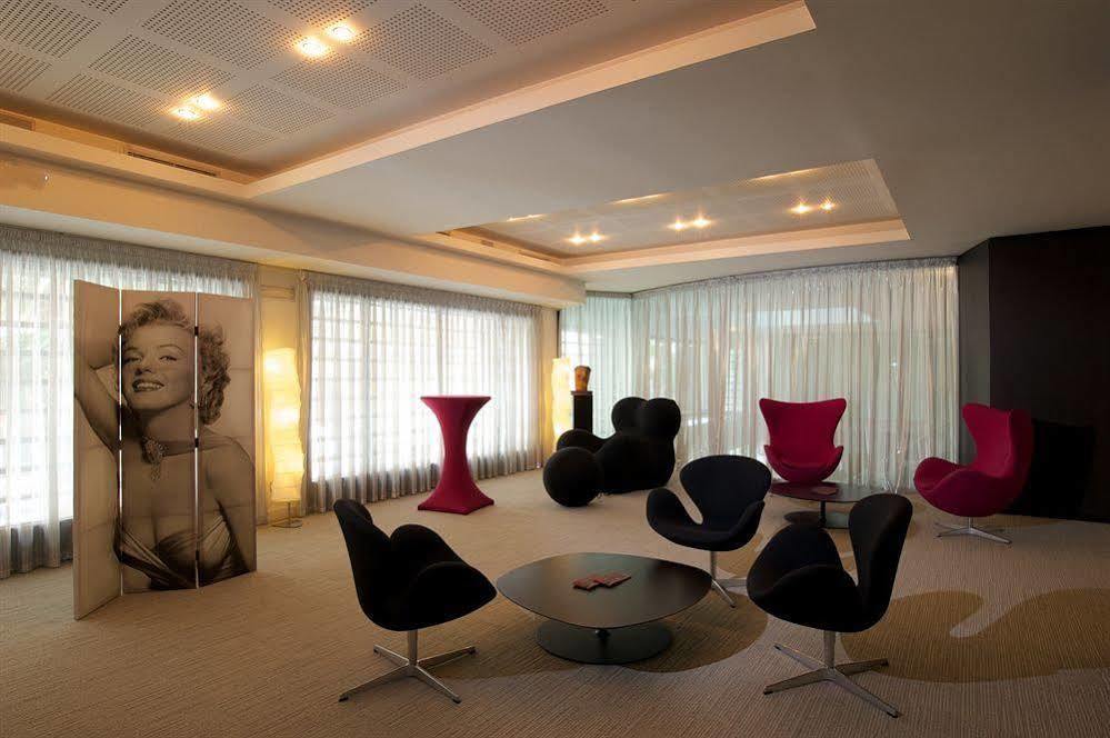 Le Rex Hotel Tarbes Eksteriør billede